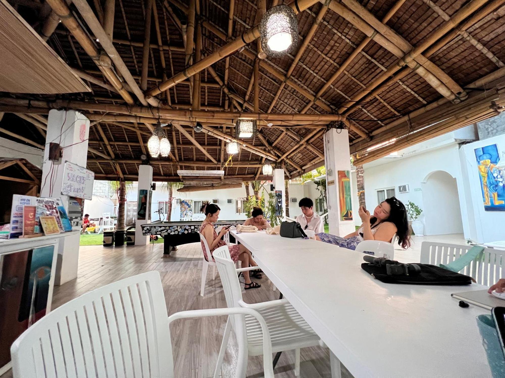Boracay Backpackers Hostel Balabag  Buitenkant foto
